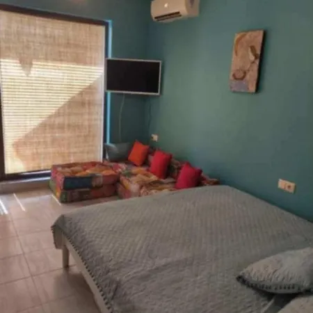 Apartment Made In Blue *